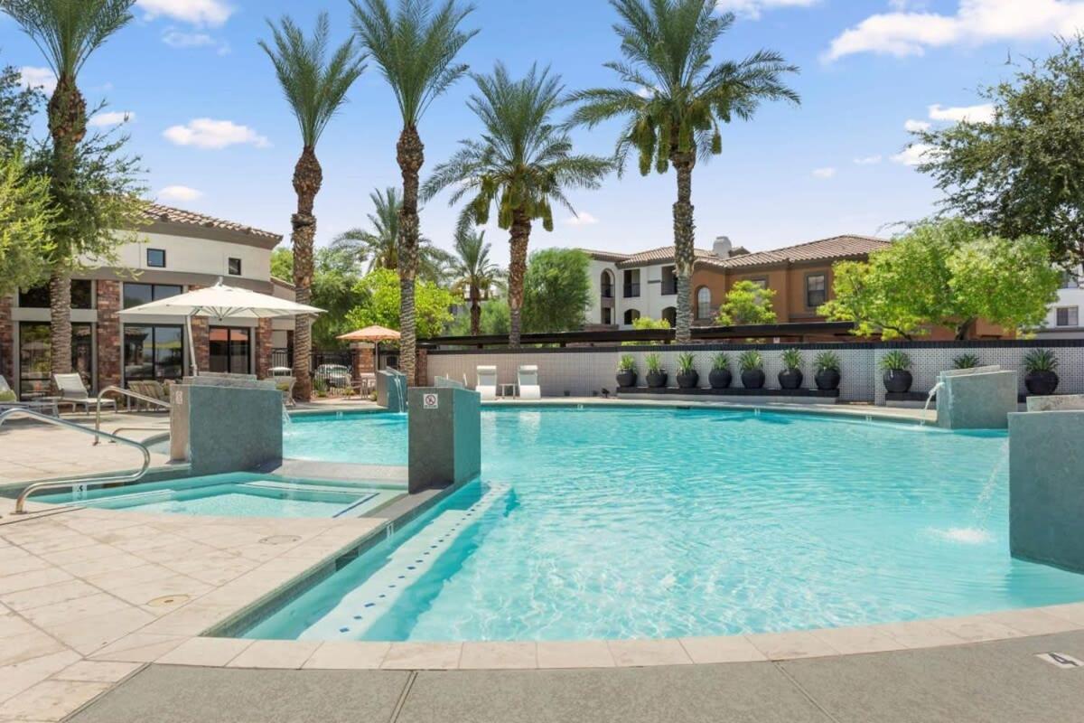 Cozysuites Glendale By The Stadium With Pool 02 Esterno foto
