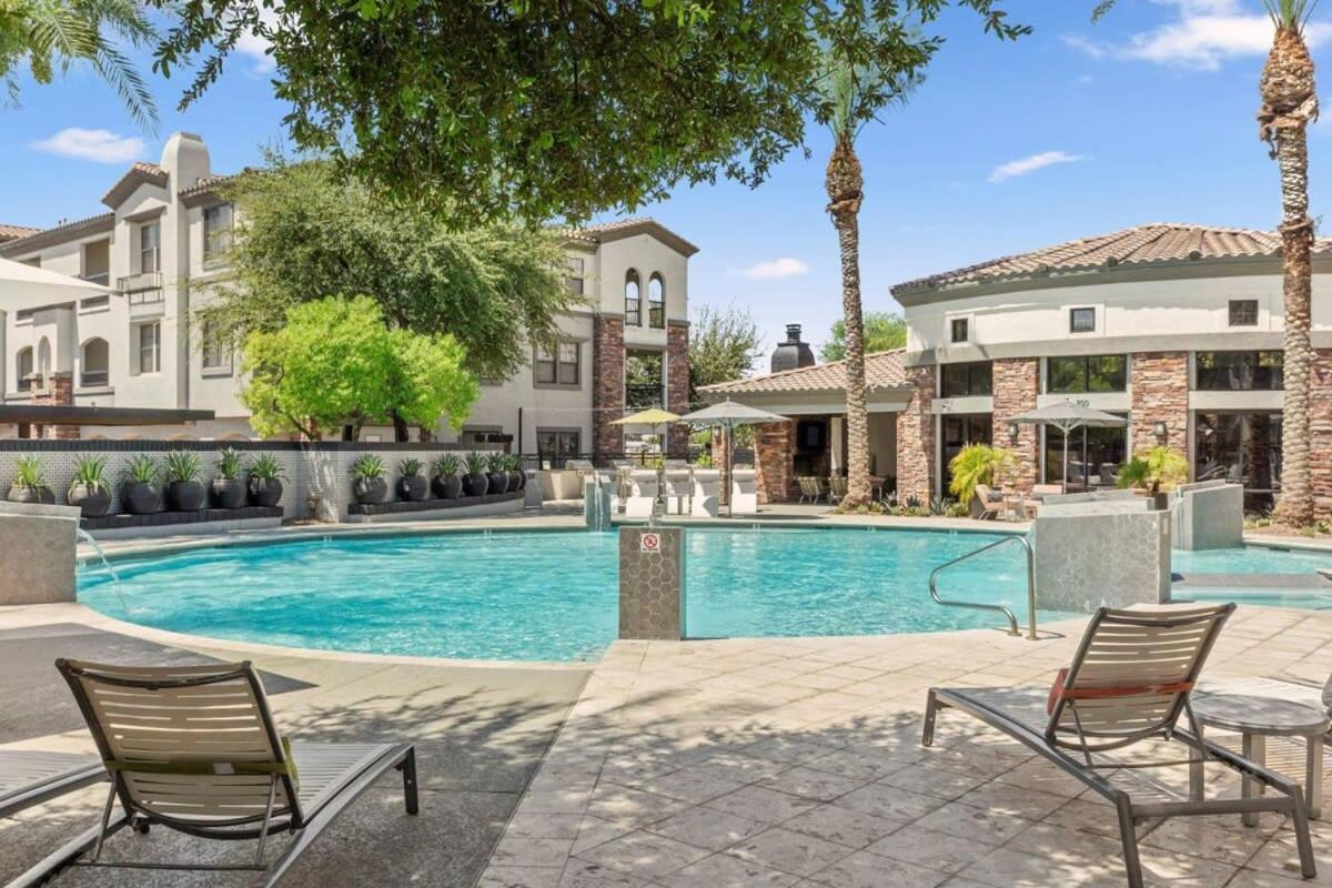 Cozysuites Glendale By The Stadium With Pool 02 Esterno foto