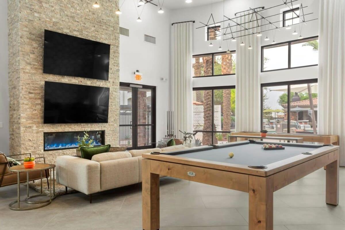 Cozysuites Glendale By The Stadium With Pool 02 Esterno foto