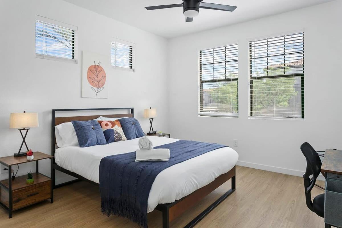 Cozysuites Glendale By The Stadium With Pool 02 Esterno foto